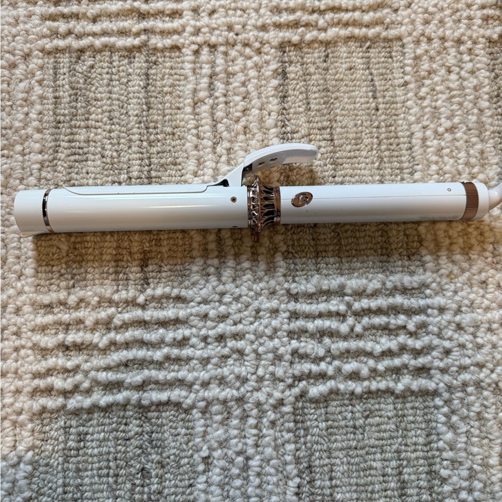 T3 Curling Iron